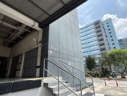Macpherson MRT (D14), Factory #585367031